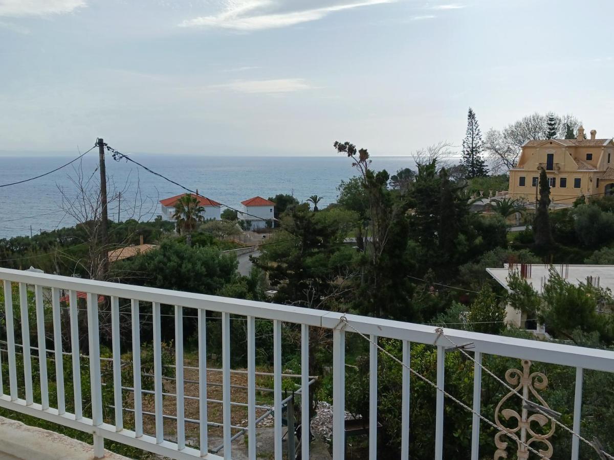 Fiore Rooms Akrotiri  Exterior photo