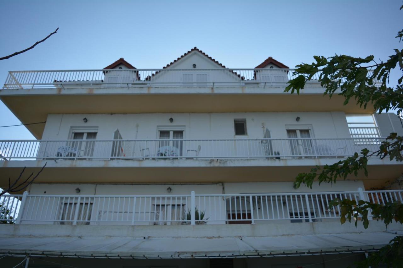 Fiore Rooms Akrotiri  Exterior photo